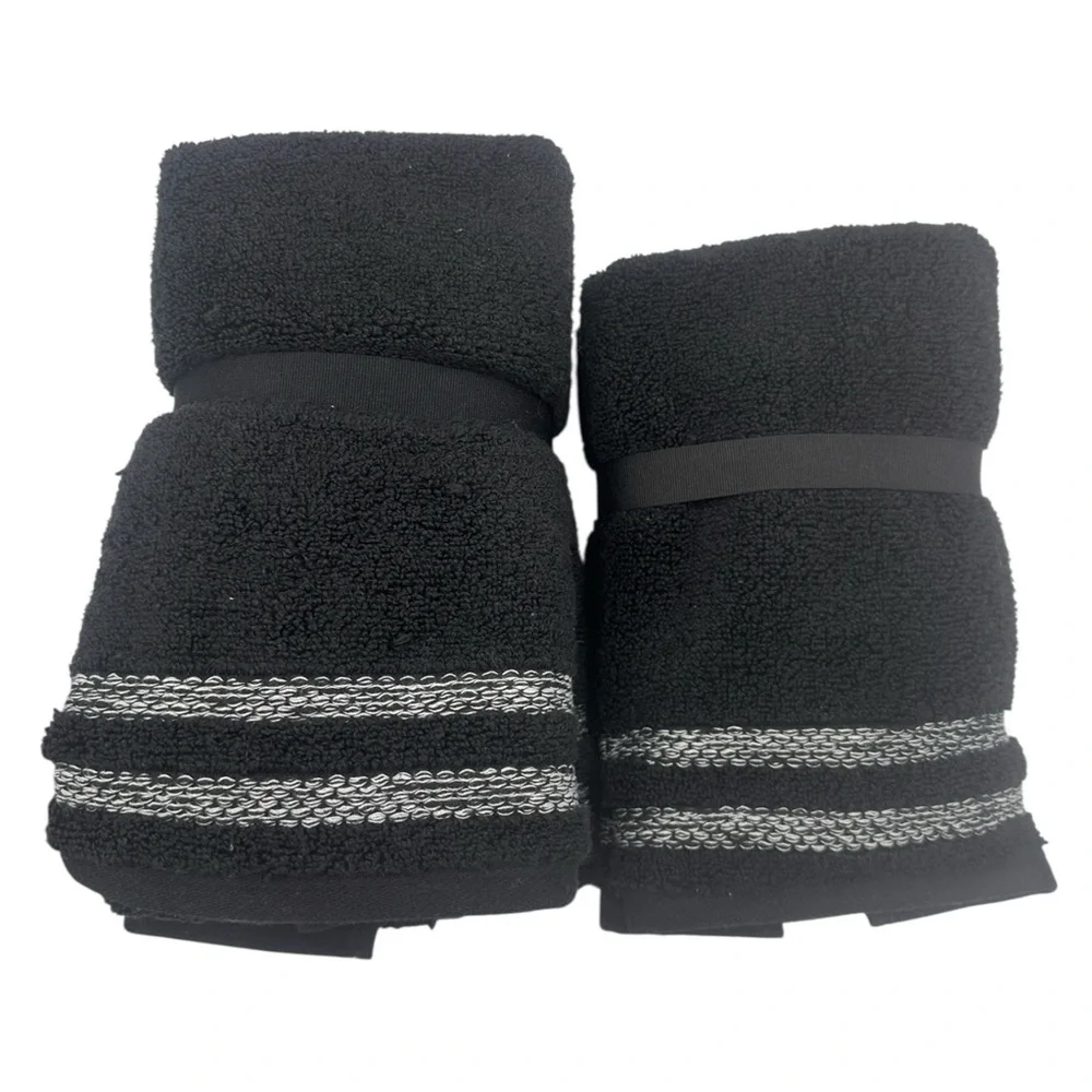 Vera Wang 4pc Hand Towel & Fingertip Towel Set in Black with White Stripes